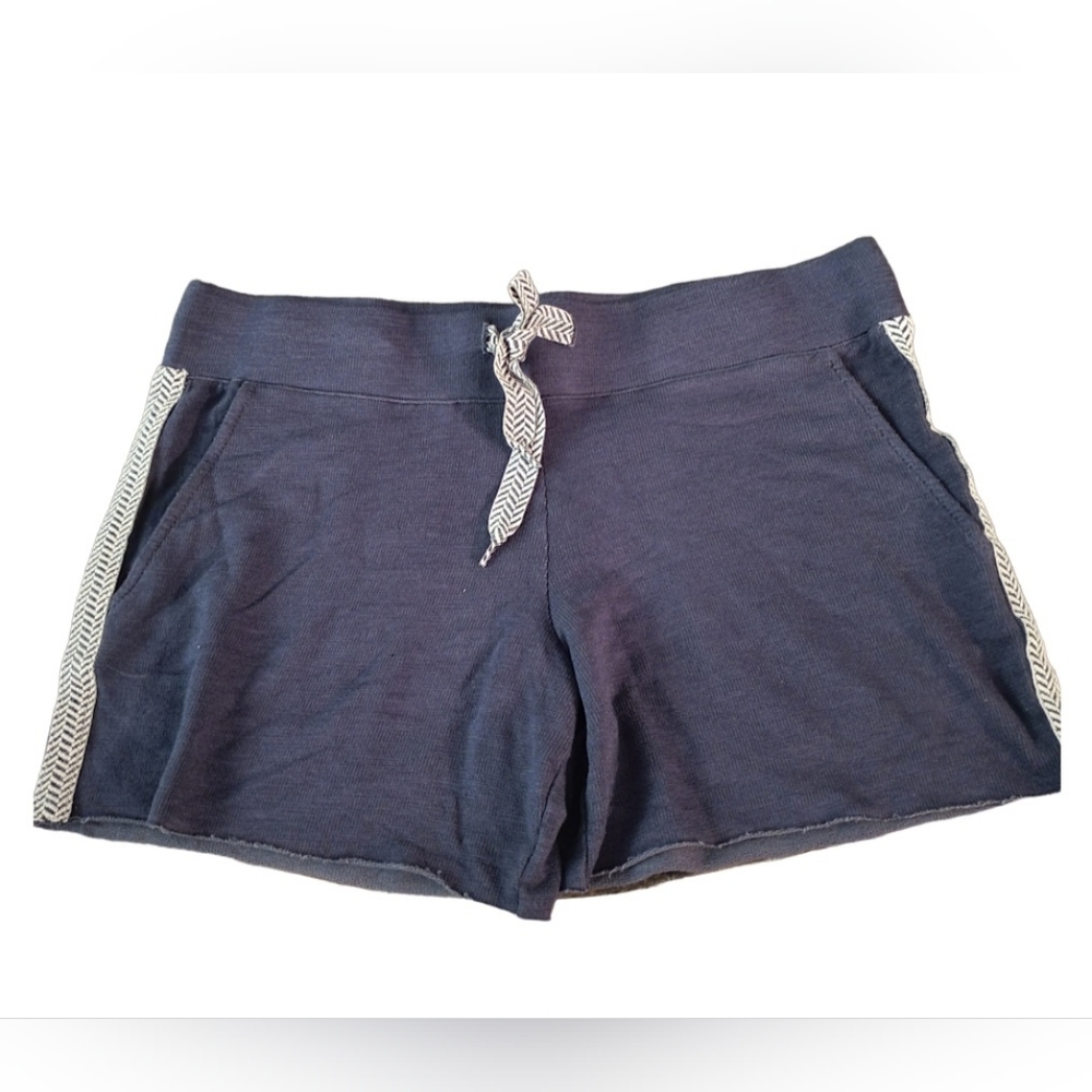 Monrow Navy pocket shorts with chevron stripe & matching drawstring S NWOT